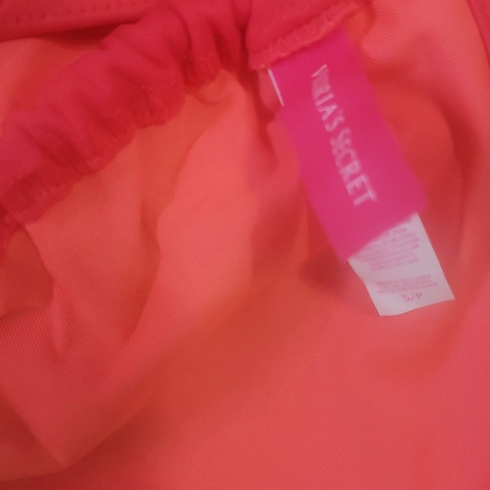 Victorias Secret String Bikini - Picture 3 of 6